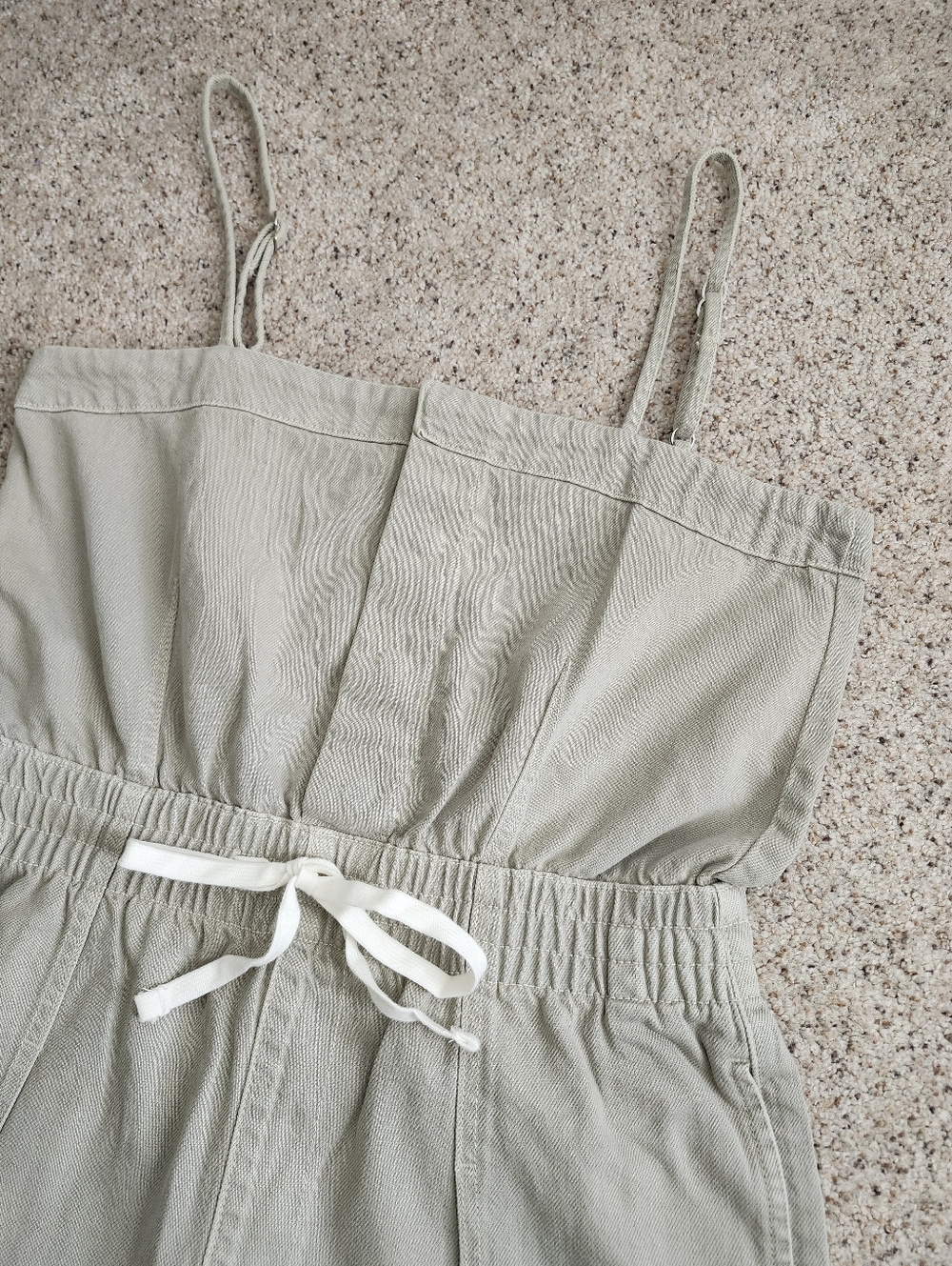 Universal Thread Light Green Drawstring Romper - Picture 2 of 10